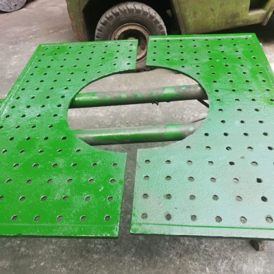 SUMIDEROS PARA PARQUES (BRINDÁNDOLE EL ACABADO A LA PIEZA)